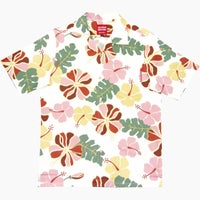 オフかりゆしウェア平置き画像（ピンク）