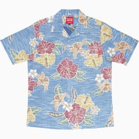 かりゆしウェア平置き画像（ネイビー）