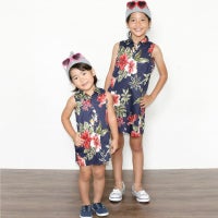 かりゆしウェア平置き画像（ネイビー）