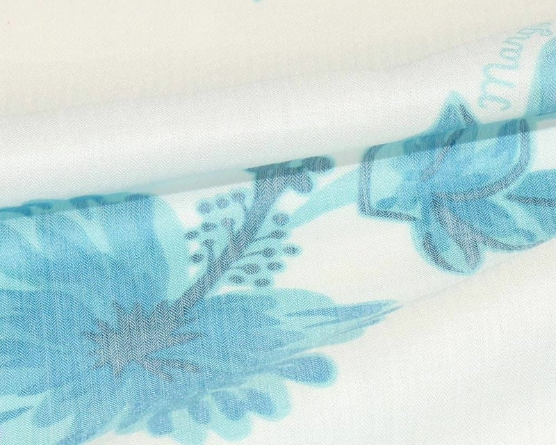 かりゆしウェア平置き画像（生地感確認）