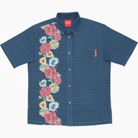 かりゆしウェア平置き画像（ネイビー）