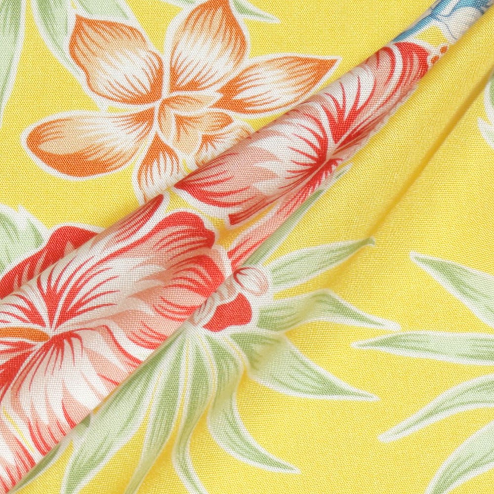 かりゆしウェア平置き画像（生地感確認）