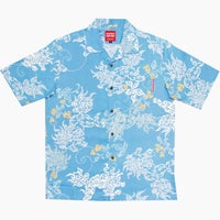 かりゆしウェア平置き画像（ライトかりゆしウェア平置き画像（ブルー））