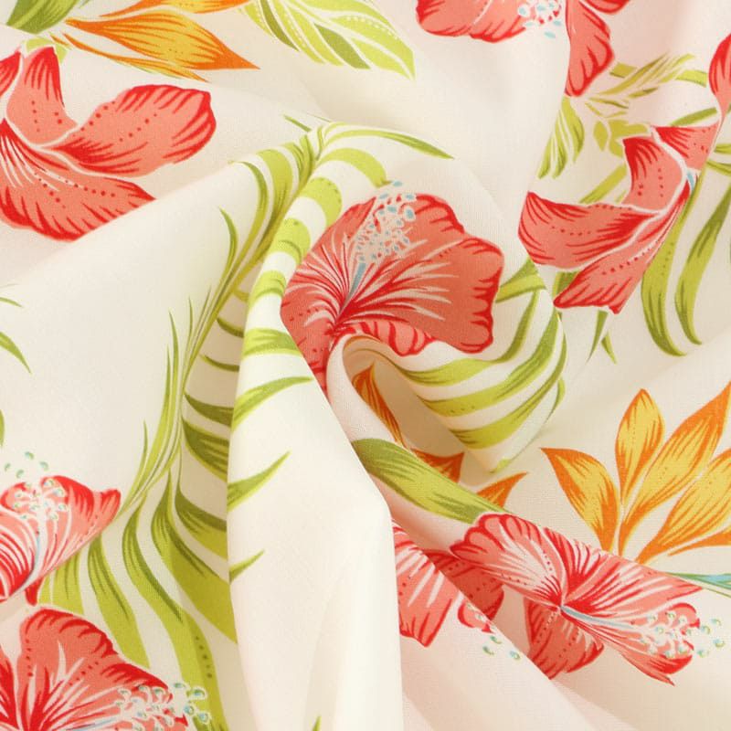 かりゆしウェア平置き画像（生地感確認）