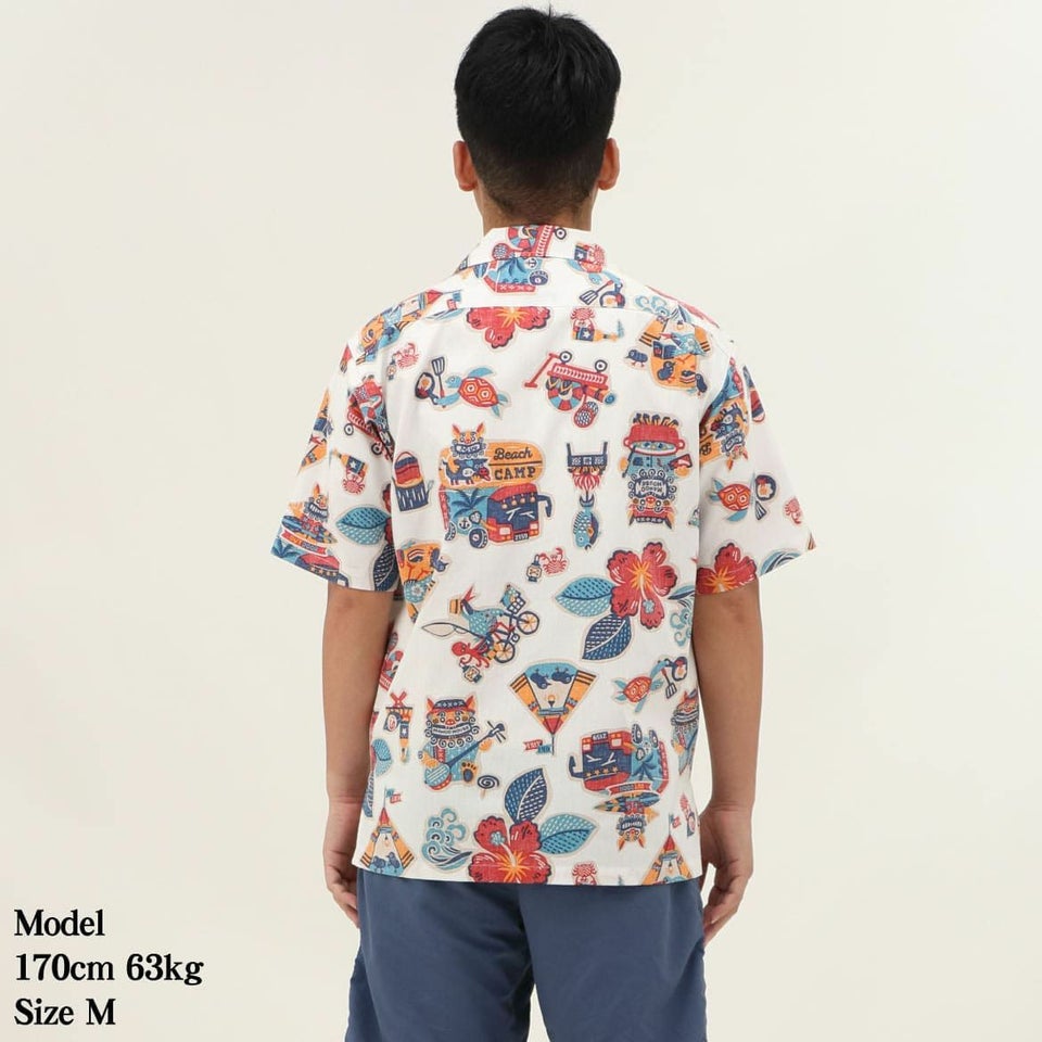 かりゆしウェア　モデル着用