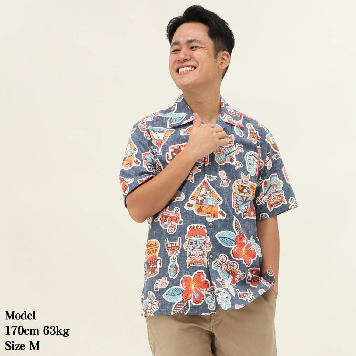 かりゆしウェア　モデル着用