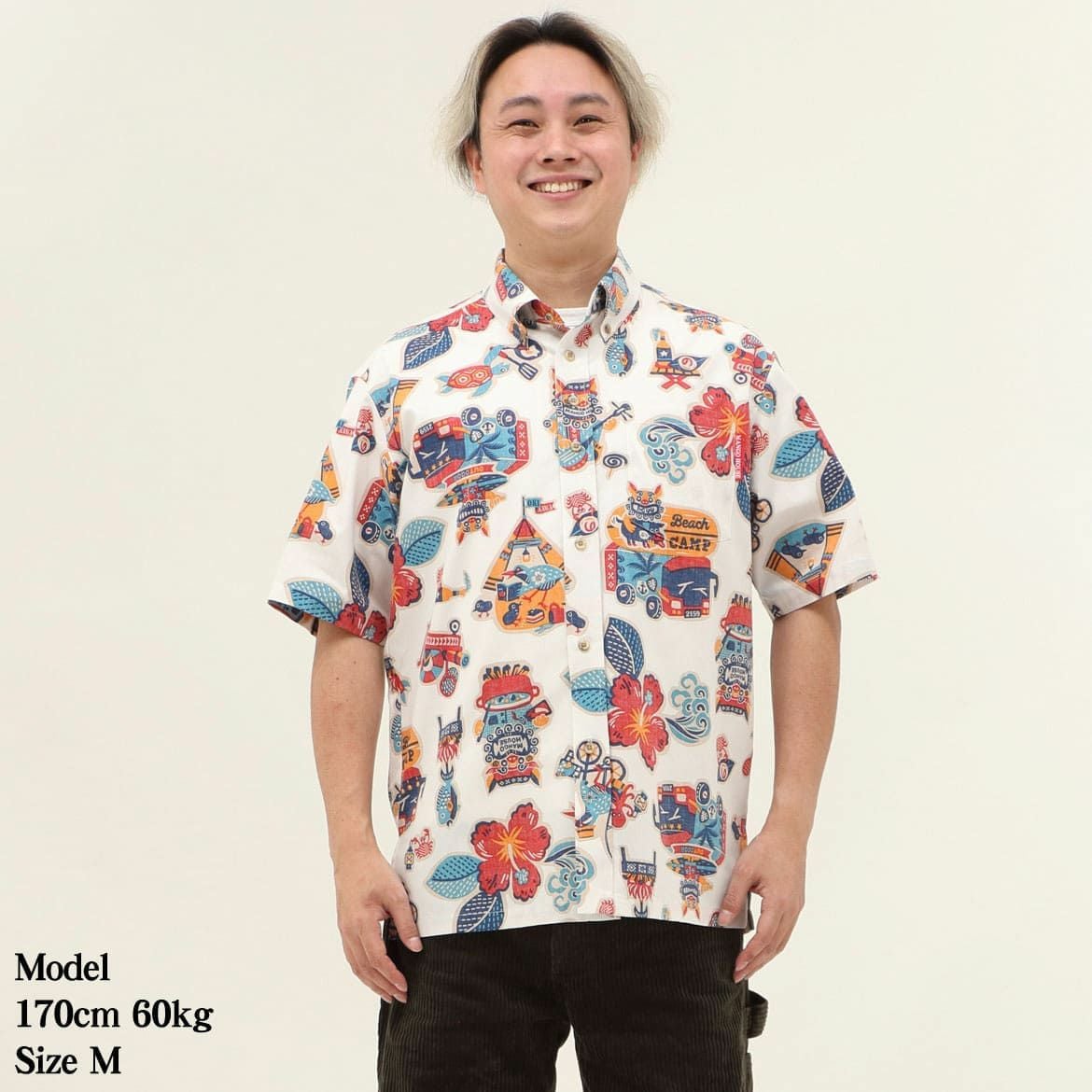 かりゆしウェア　モデル画像