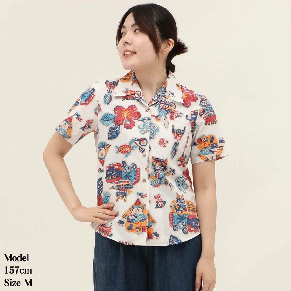 かりゆしウェア　モデル画像