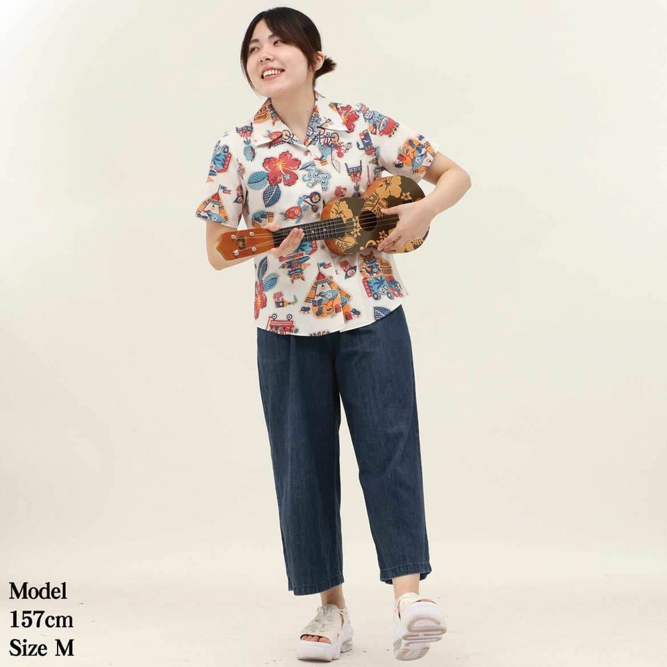 かりゆしウェア　モデル画像