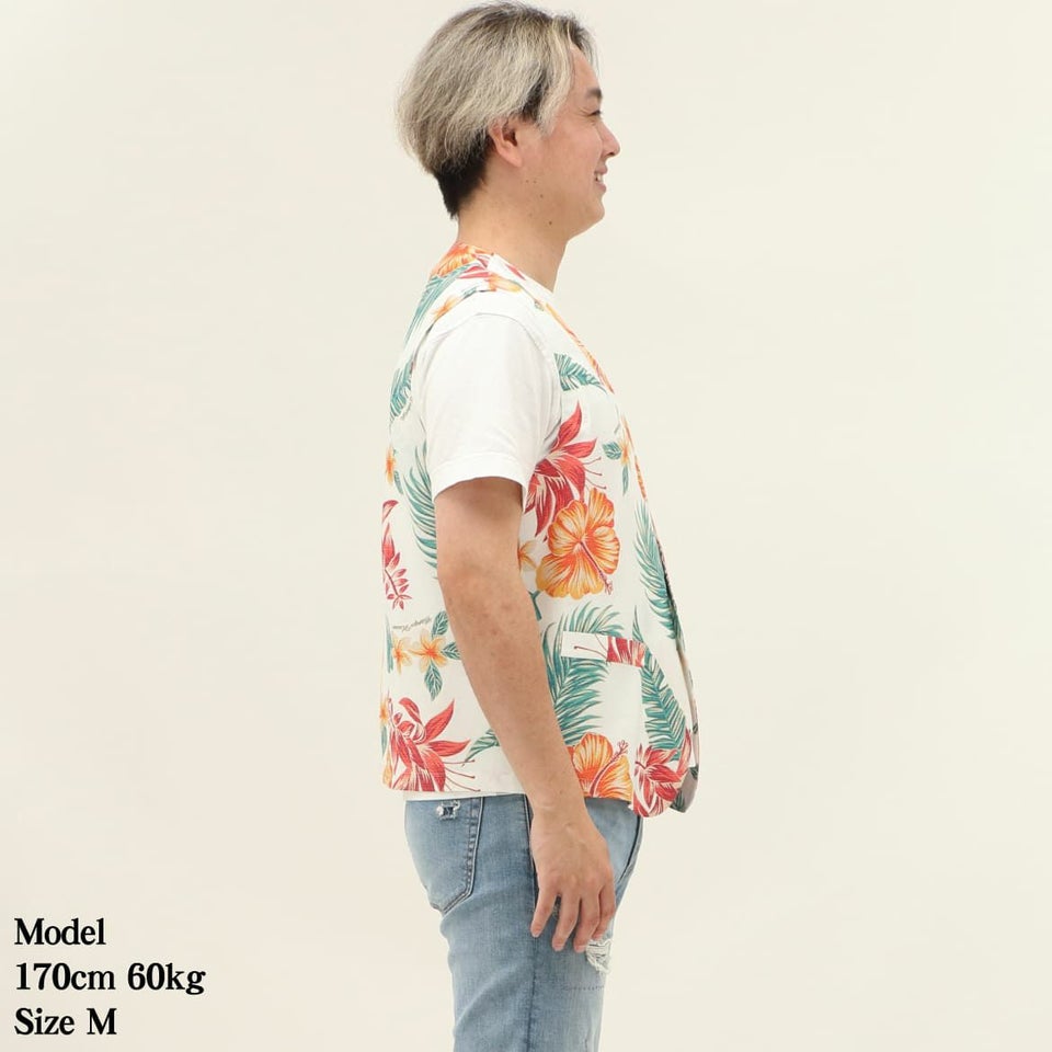 かりゆしウェア　ベスト　モデル画像