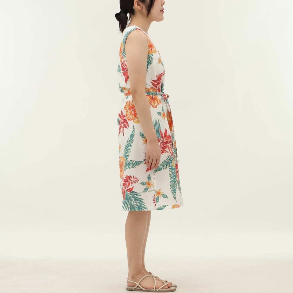 かりゆしウェア　サムネイル画像（アイボリー）