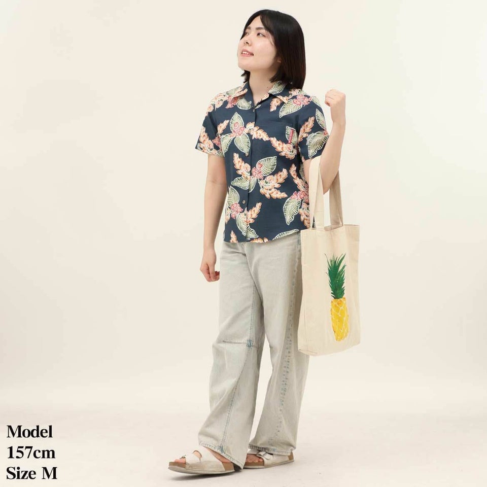 かりゆしウェア　モデル