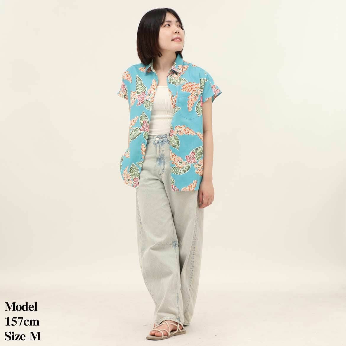 かりゆしウェア　モデル着用感