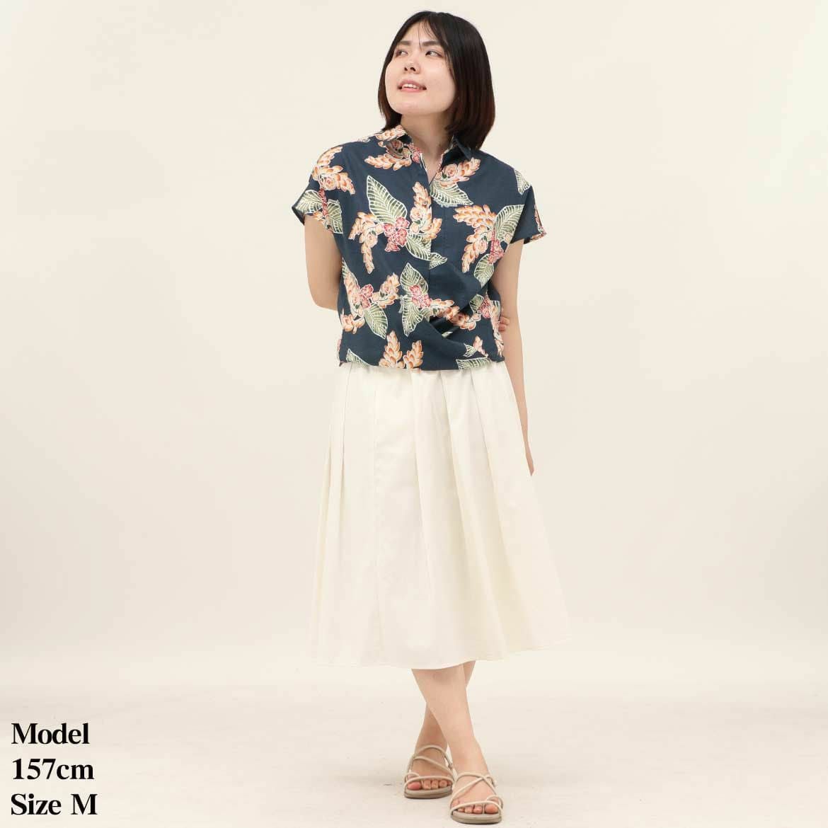 かりゆしウェア　モデル着用感