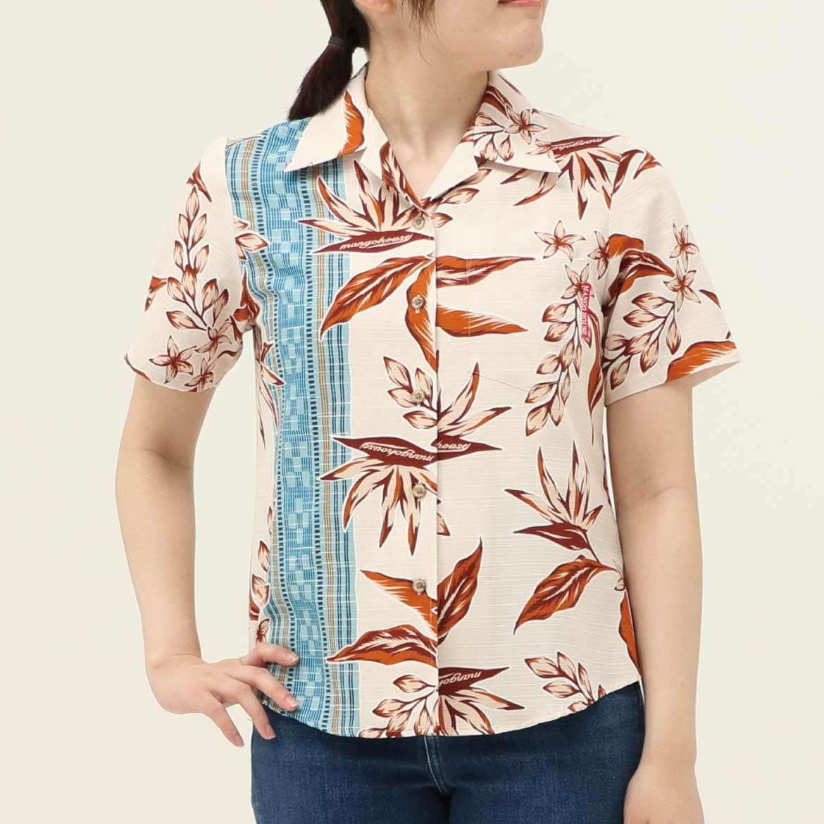 かりゆしウェア　モデル着用画像