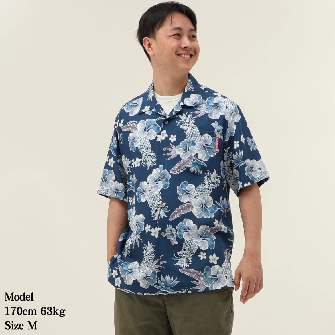 かりゆしウェア　モデル着用画像