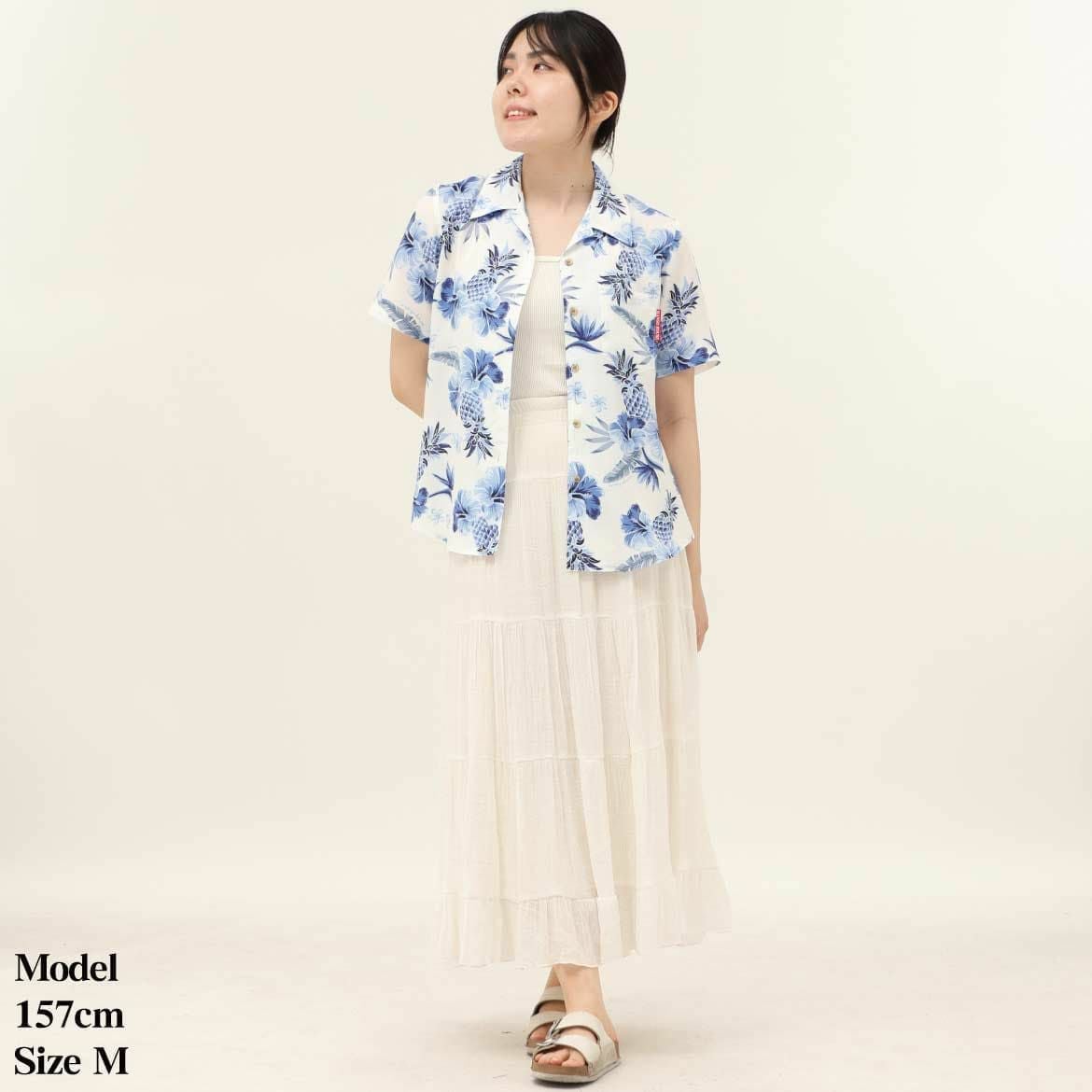 かりゆしウェア　モデル着用画像