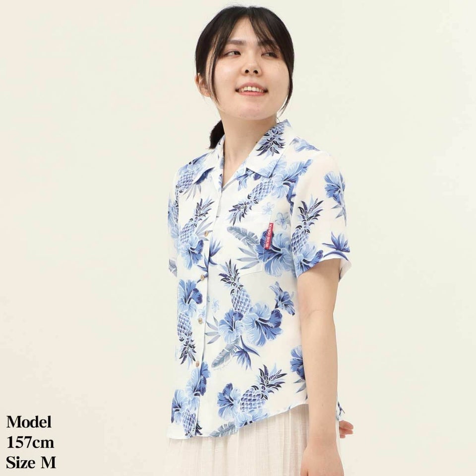 かりゆしウェア　モデル着用画像