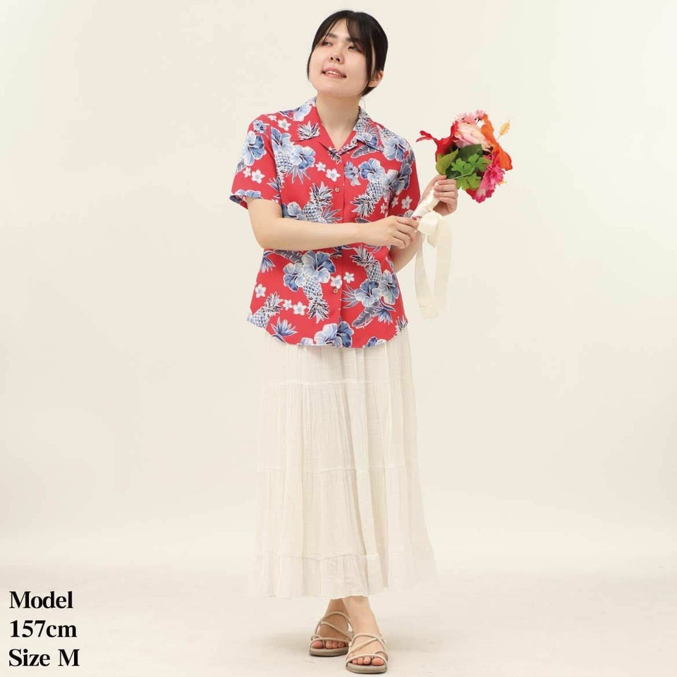 かりゆしウェア　モデル着用画像