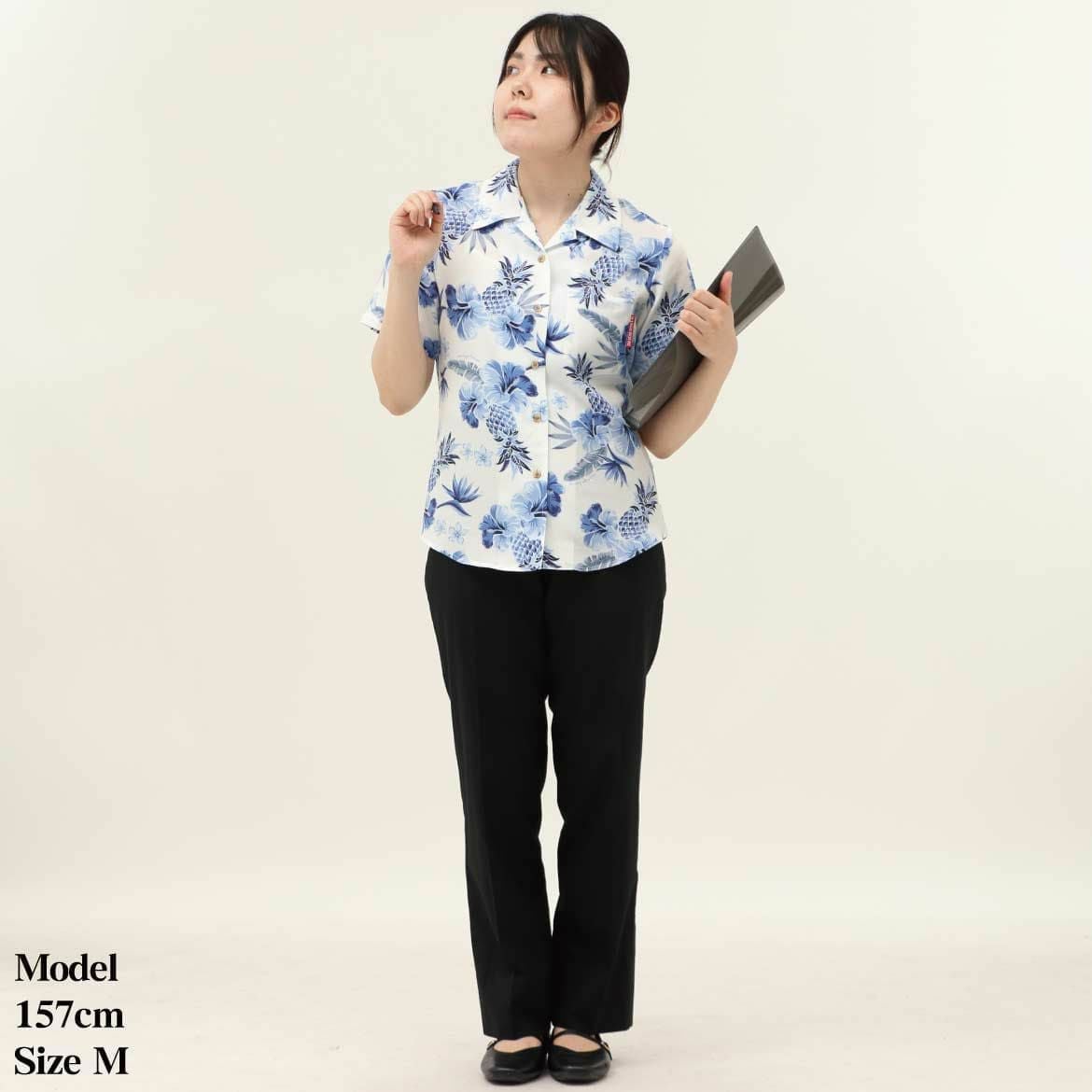 かりゆしウェア　モデル着用画像