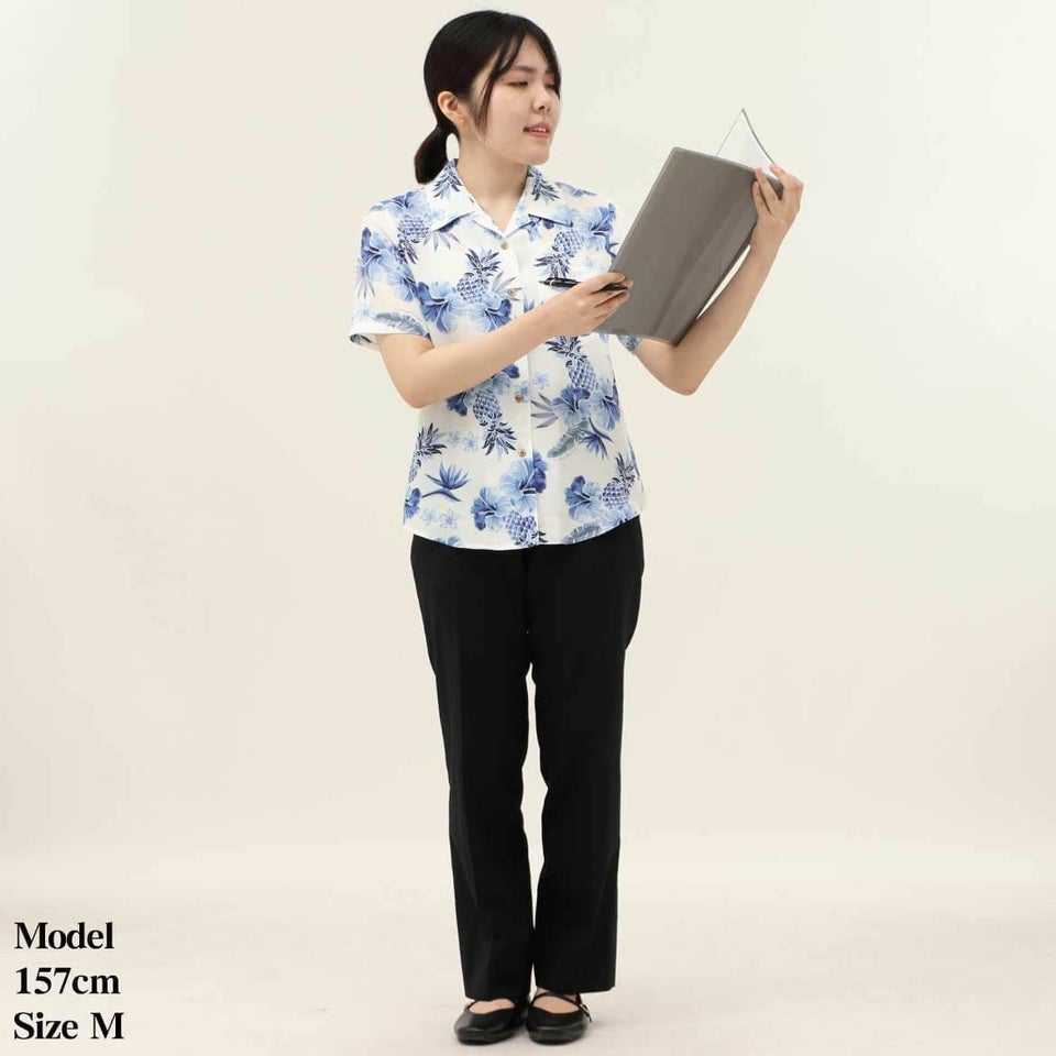 かりゆしウェア　モデル着用画像