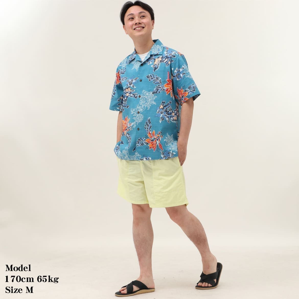 かりゆしウェア　モデル着用画像