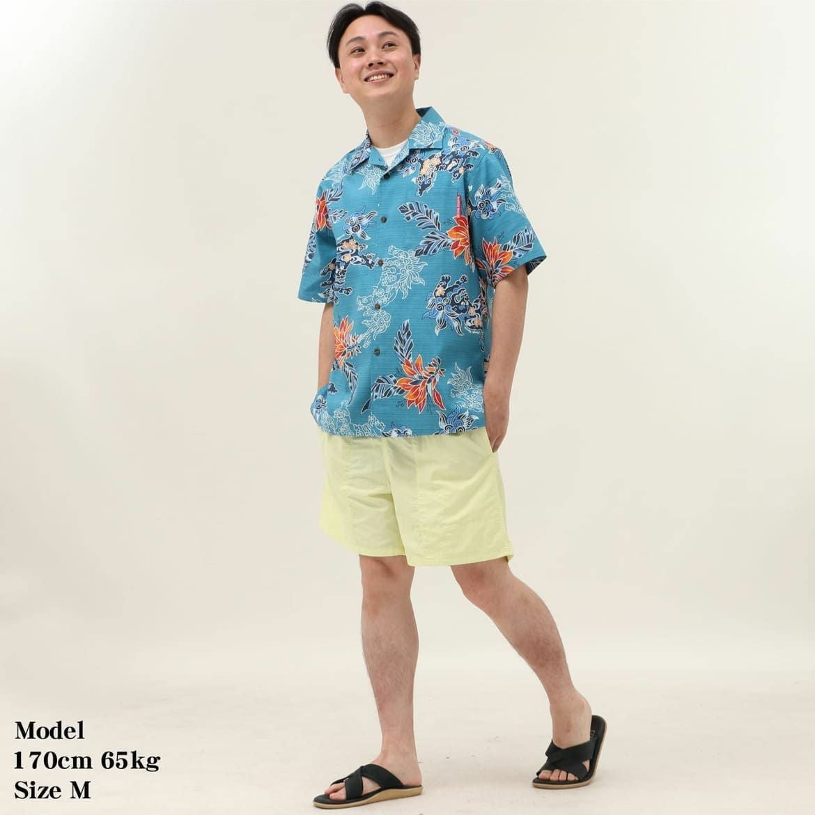 かりゆしウェア　モデル着用画像