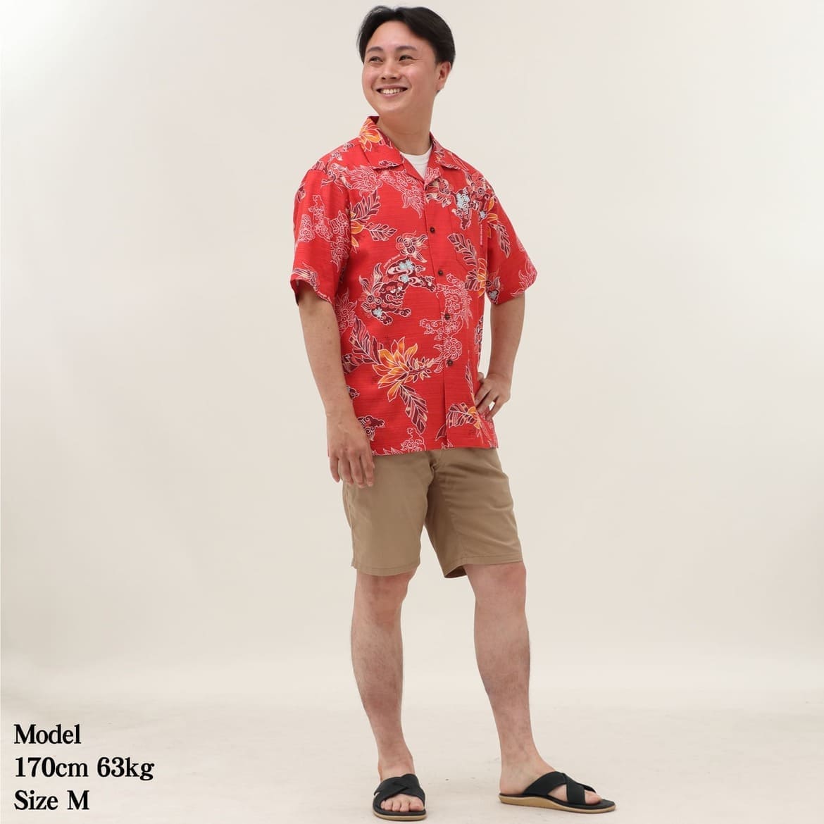 かりゆしウェア　モデル着用画像