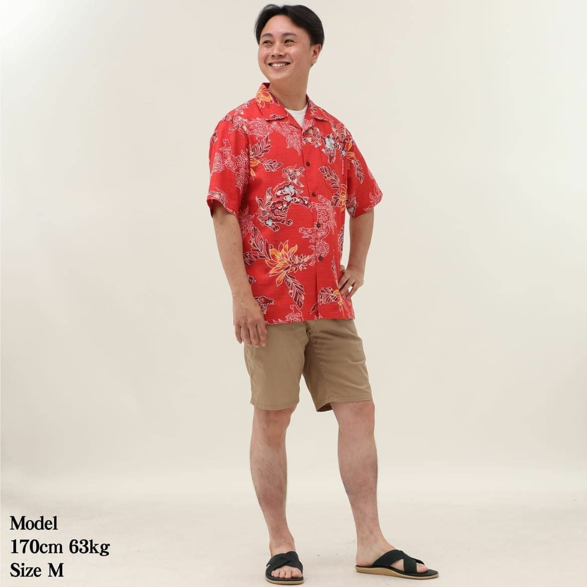 かりゆしウェア　モデル着用画像