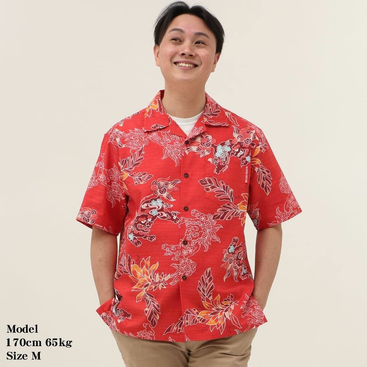 かりゆしウェア　モデル着用画像