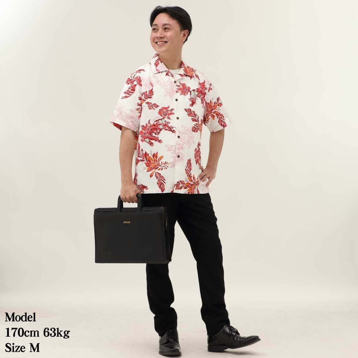 かりゆしウェア　モデル着用画像