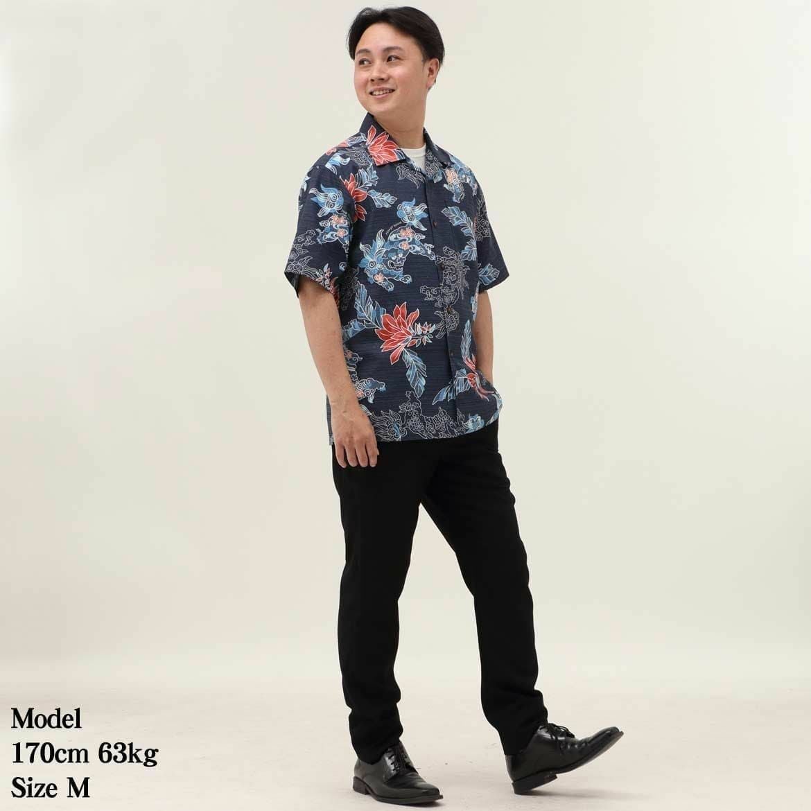 かりゆしウェア　モデル着用画像