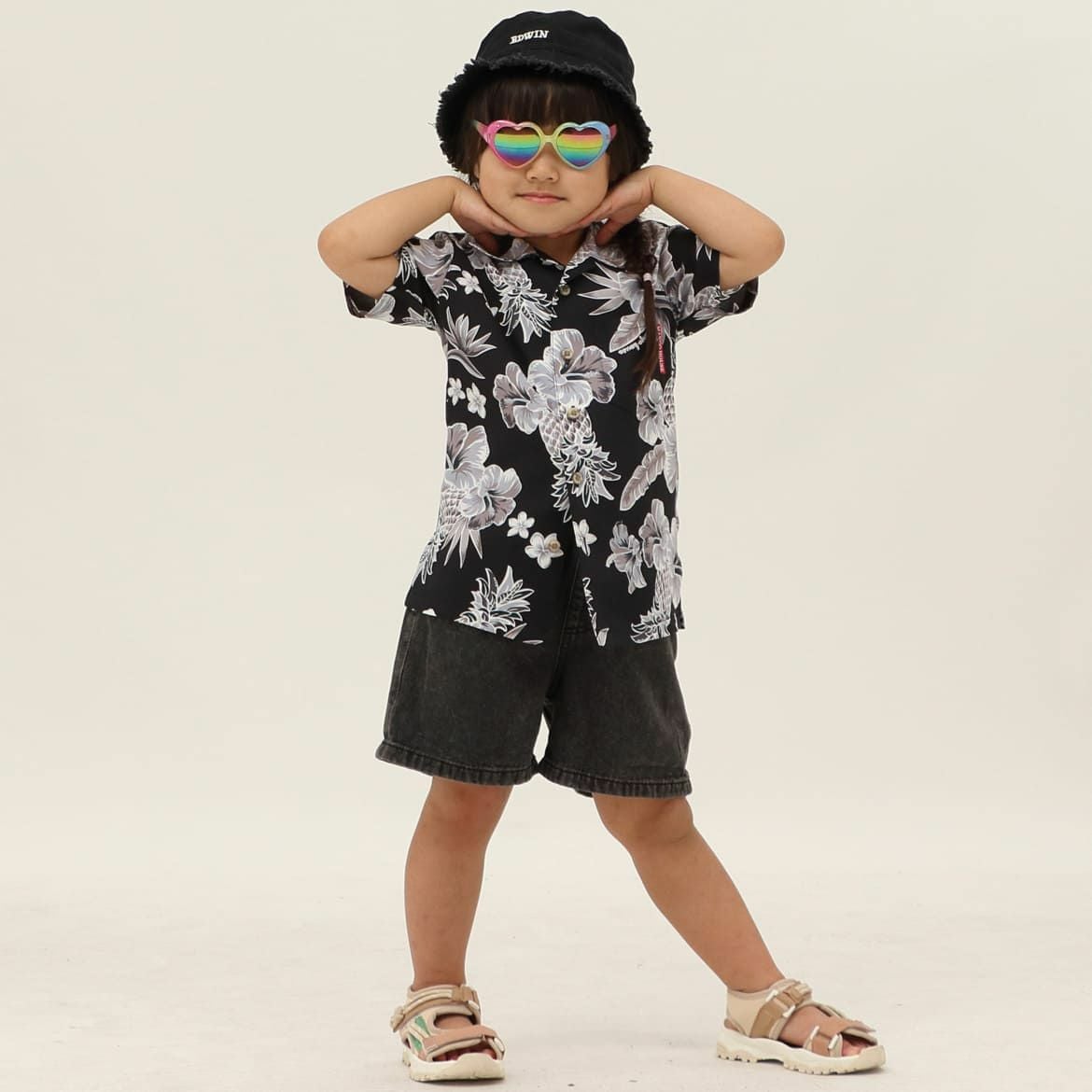 かりゆしウェア　モデル着用画像