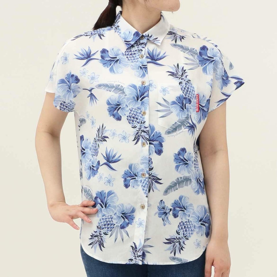 かりゆしウェア　モデル着用画像