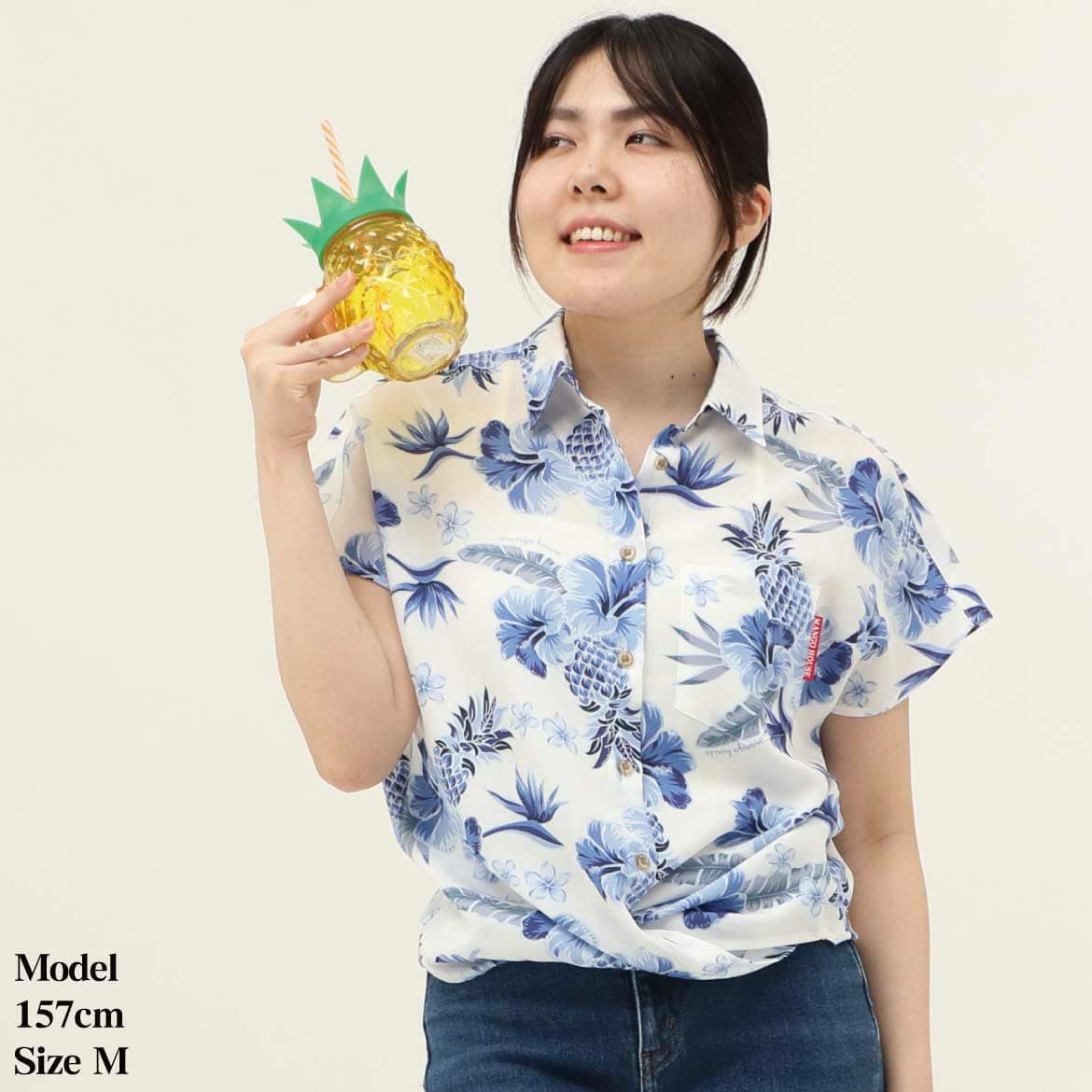 かりゆしウェア　モデル着用画像