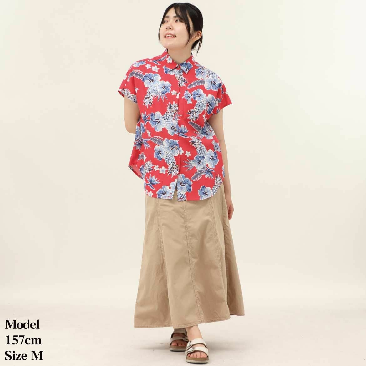 かりゆしウェア　モデル着用画像