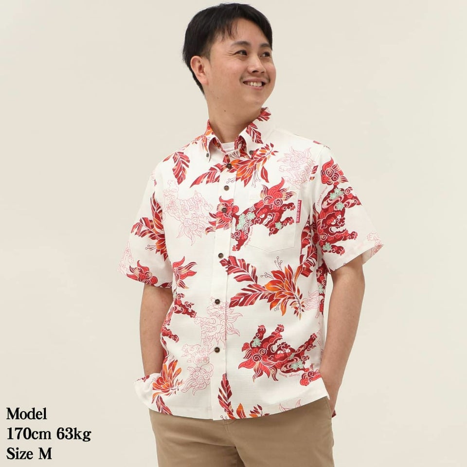 かりゆしウェア　モデル着用画像