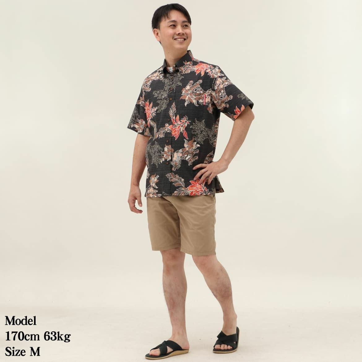 かりゆしウェア　モデル着用画像