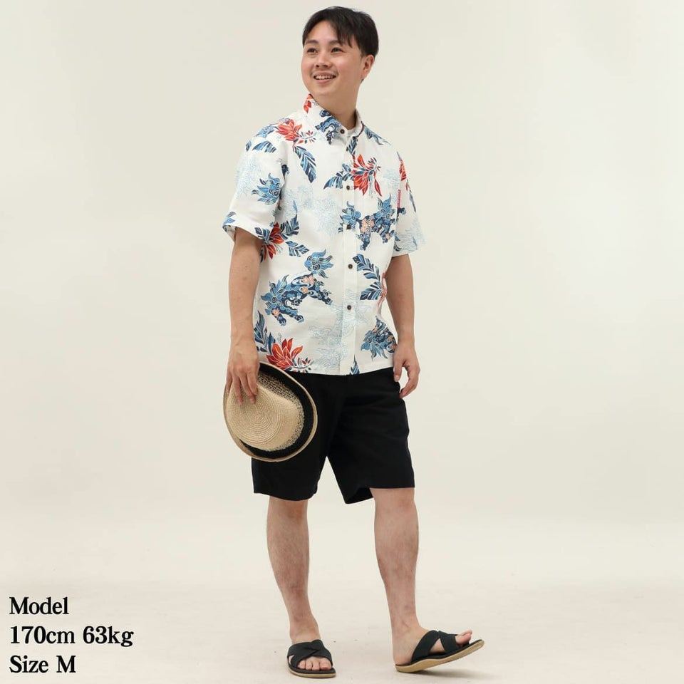 かりゆしウェア　モデル着用画像