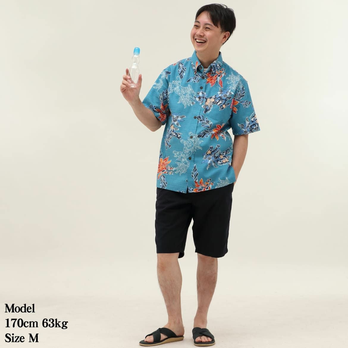 かりゆしウェア　モデル着用画像