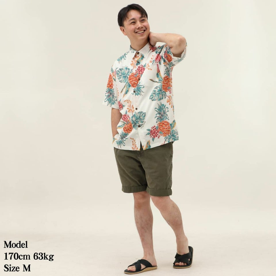 かりゆしウェア　モデル着用画像