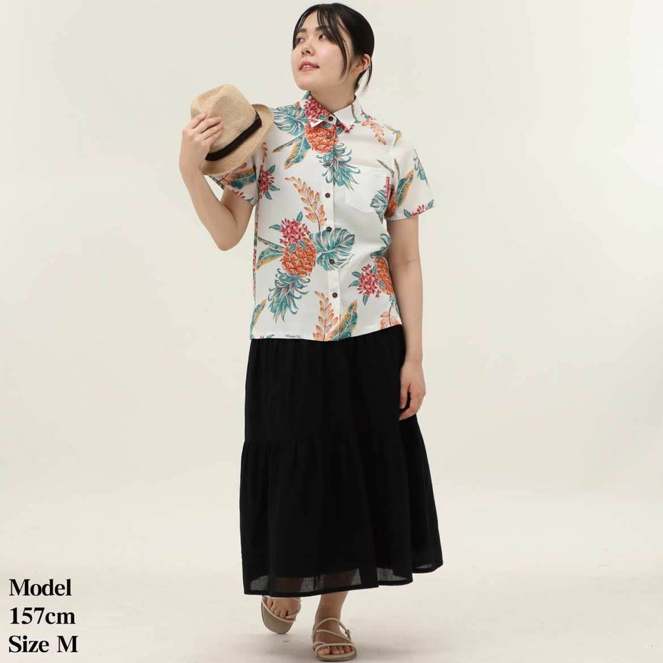 かりゆしウェア　モデル着用画像