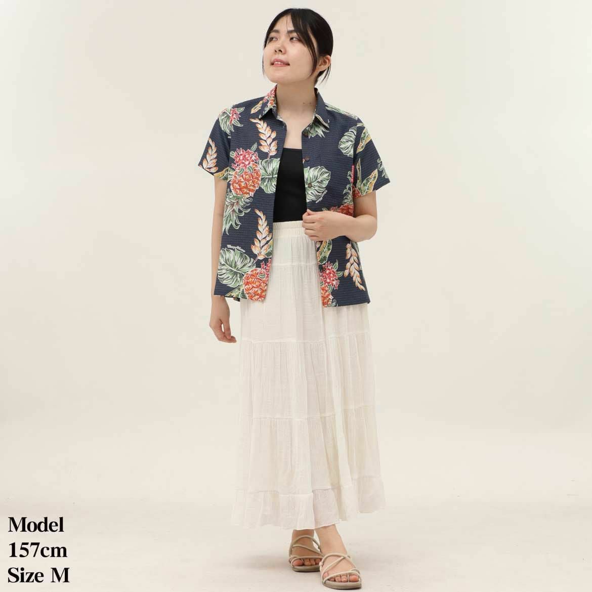 かりゆしウェア　モデル着用画像