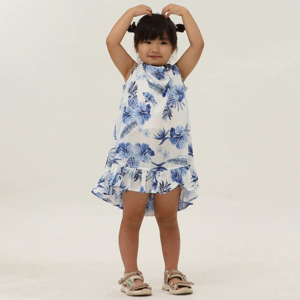 かりゆしウェア　キッズワンピース　着用画像