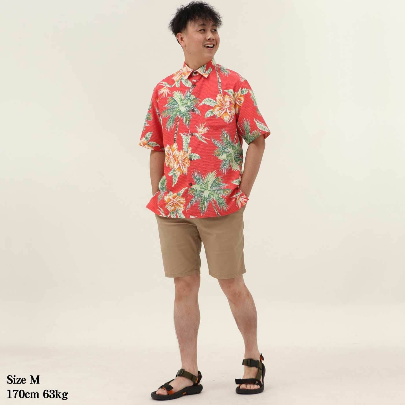 かりゆしウェアモデル着用画像