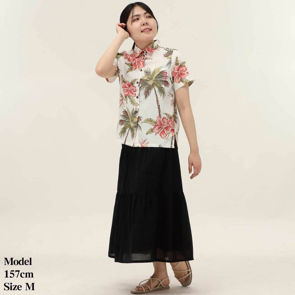 かりゆしウェア　モデル着用画像