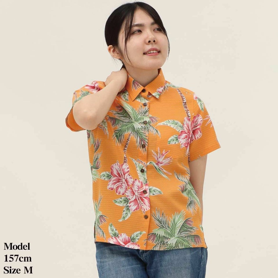 かりゆしウェア　モデル着用画像