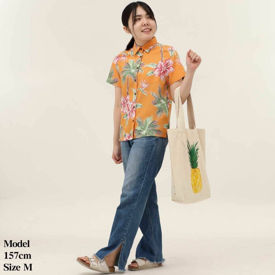 かりゆしウェア　モデル着用画像