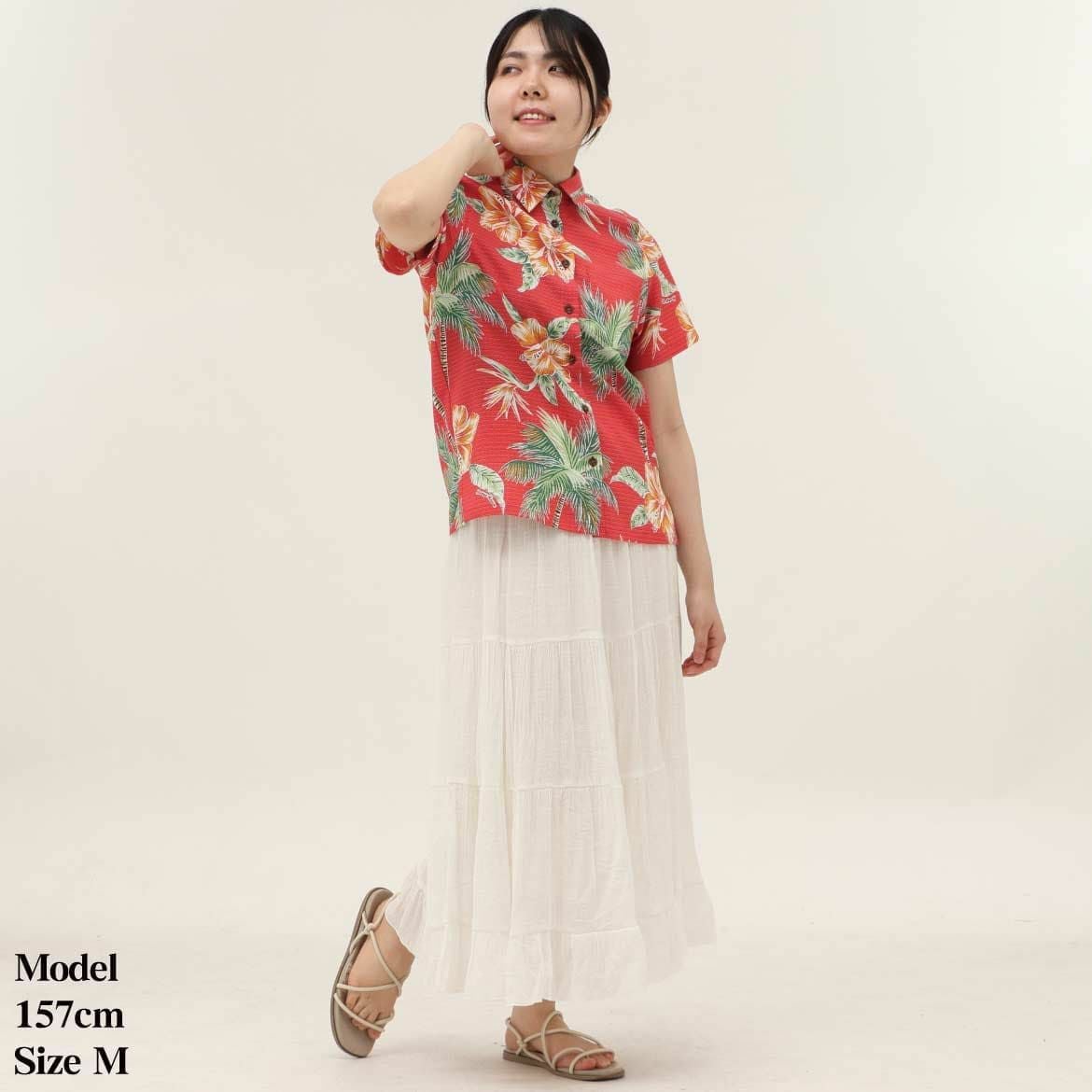 かりゆしウェア　モデル着用画像