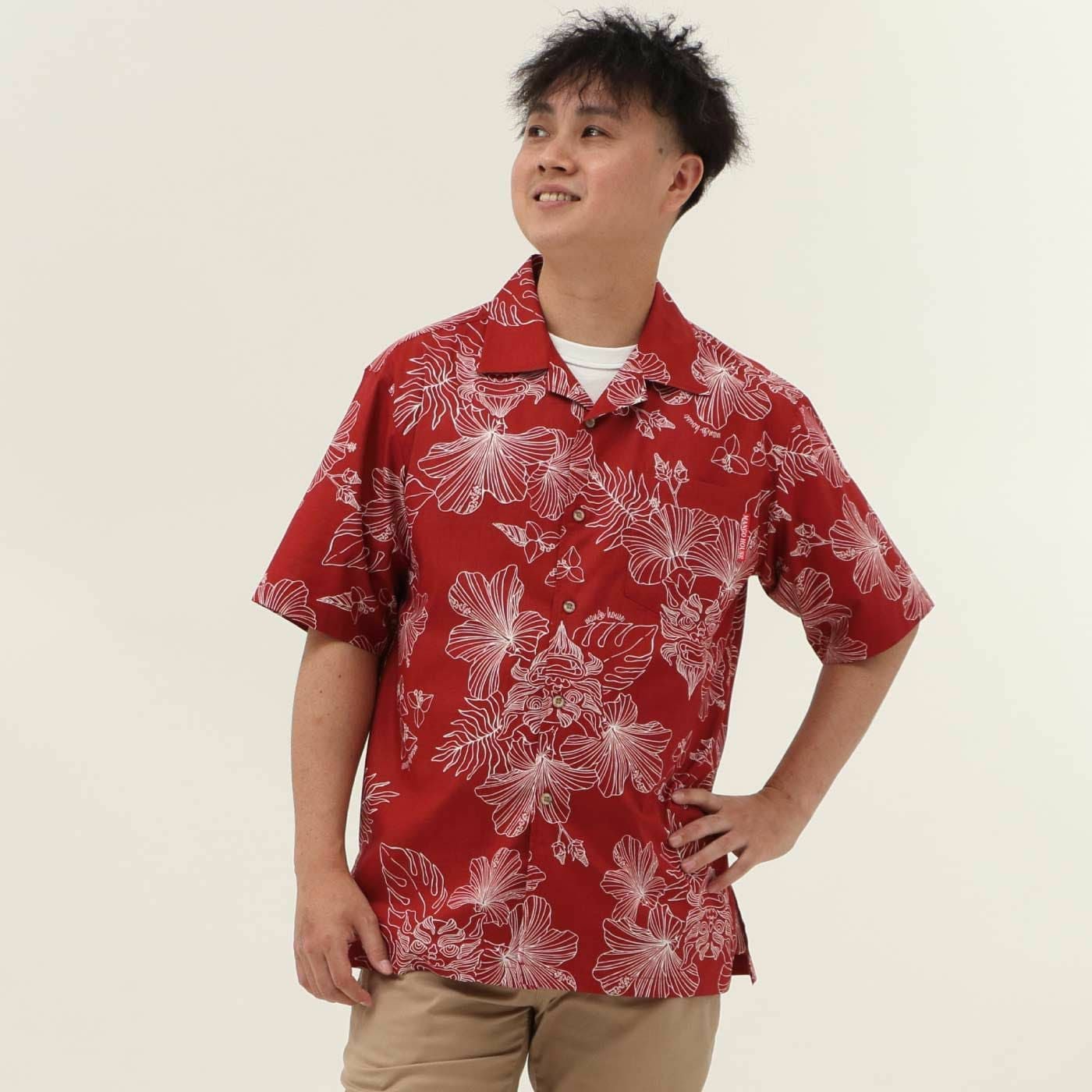 かりゆしウェアモデル着用画像